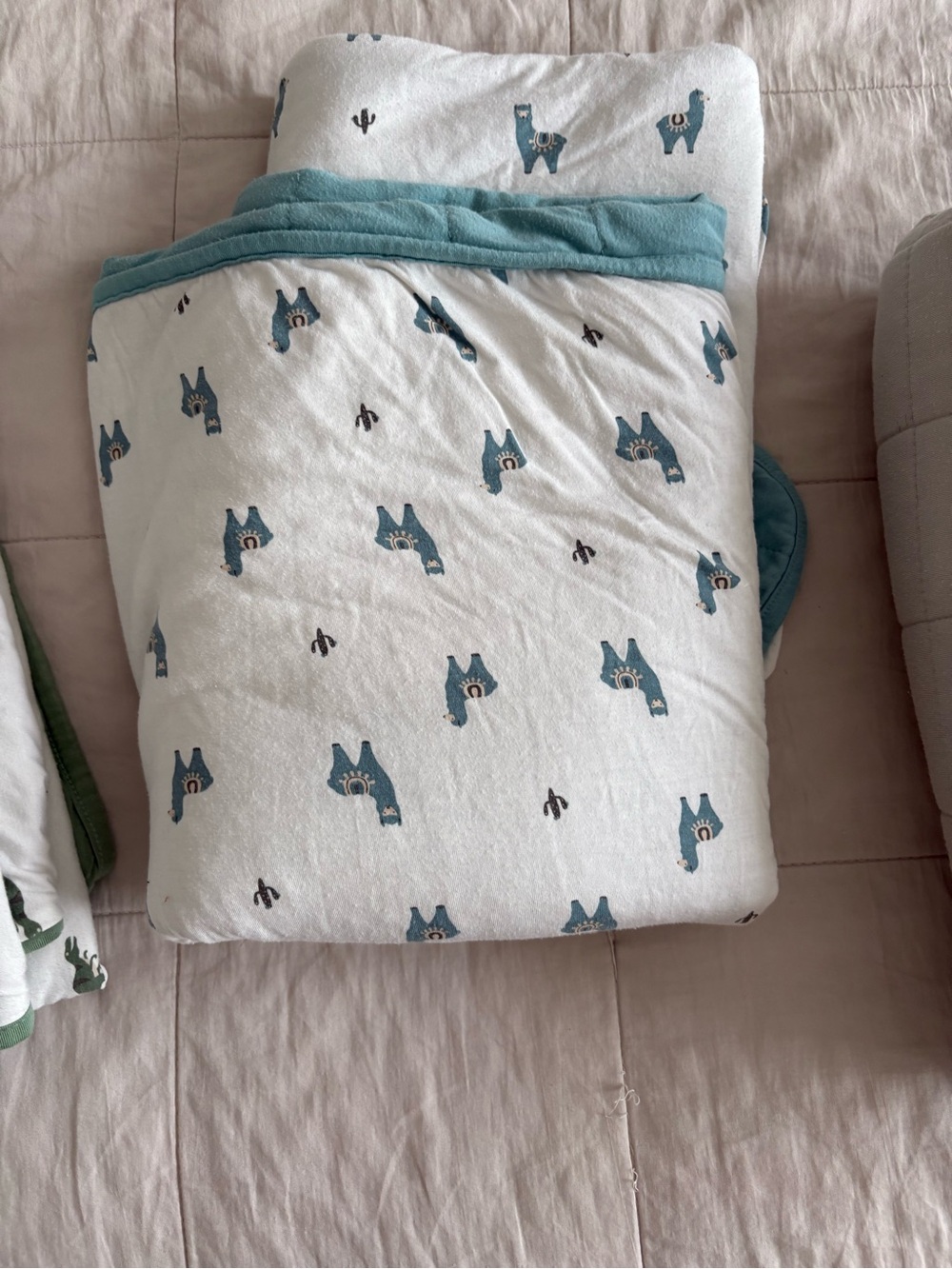 Kyte Baby toddler blanket